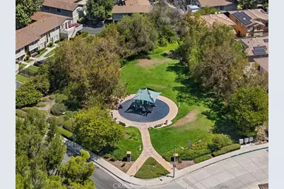 2101 E Aroma, West Covina, CA 91791 - Photo 30