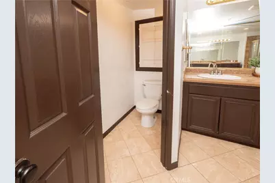 5764 Riverwood, Fontana, CA 92336 - Photo 34