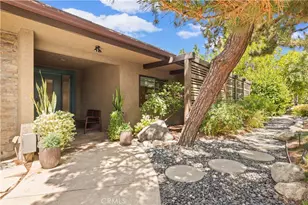 2275 N La Paz, Claremont, CA 91711 - Photo 4