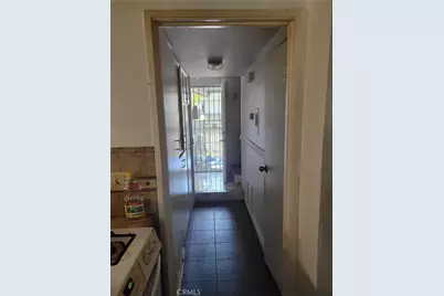 3600 Mountain #12 F, San Bernardino, CA 92404 - Photo 4
