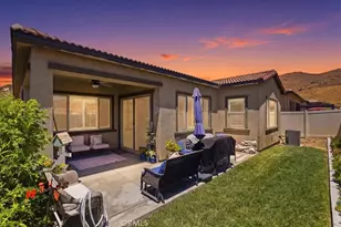 11915 Sagecrest Ct, Corona, CA 92883 - Photo 16