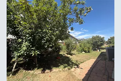 1592 Flora, Beaumont, CA 92223 - Photo 28