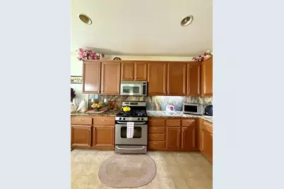 1592 Flora, Beaumont, CA 92223 - Photo 6