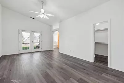 17980 Lakeview, Victorville, CA 92395 - Photo 18