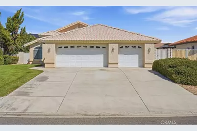 17980 Lakeview, Victorville, CA 92395 - Photo 2