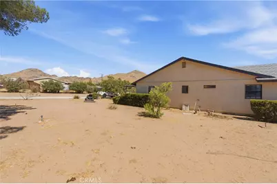 16239 Chippewa, Apple Valley, CA 92307 - Photo 44