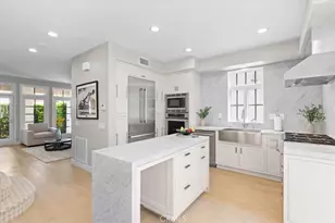 2534 Bungalow Pl, Corona del Mar, CA 92625 - Photo 10