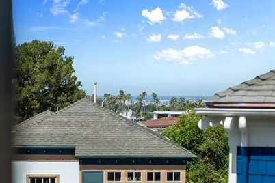 2534 Bungalow Place, Corona del Mar, CA 92625 - Photo 2