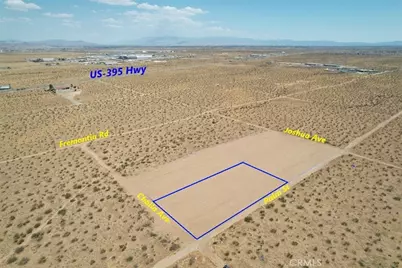 21 Palm Street, Adelanto, CA 92301 - Photo 2