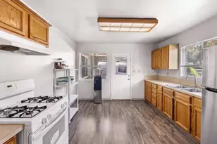 2103 2115 2117 B St, La Verne, CA 91750 - Photo 10