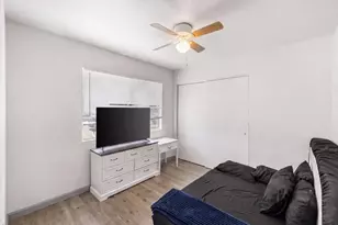 2103 2115 2117 B St, La Verne, CA 91750 - Photo 6