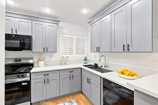 4807 Beck Ave, Valley Village, CA 91601 - Photo 12