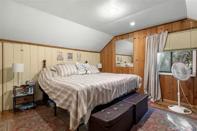964 Chateau Drive, Crestline, CA 92325 - Photo 10