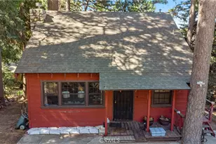 964 Chateau Dr, Crestline, CA 92325 - Photo 2