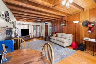 964 Chateau Dr, Crestline, CA 92325 - Photo 4