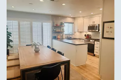 1140 N Lamer, Burbank, CA 91506 - Photo 8