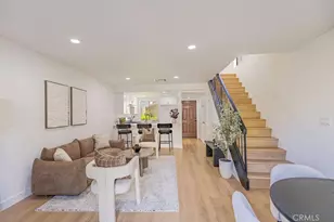 5720 Owensmouth Ave, Woodland Hills, CA 91367 - Photo 6