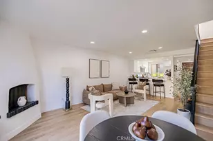 5720 Owensmouth Ave, Woodland Hills, CA 91367 - Photo 10