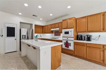 29071 Summersweet Place, Murrieta, CA 92563 - Photo 10
