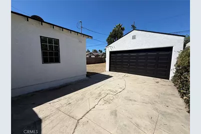 9471 La Salle Avenue, Los Angeles, CA 90047 - Photo 52