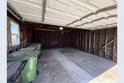 9471 La Salle Avenue, Los Angeles, CA 90047 - Photo 54