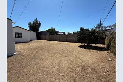 9471 La Salle Avenue, Los Angeles, CA 90047 - Photo 50