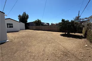 9471 La Salle Ave, Los Angeles, CA 90047 - Photo 50
