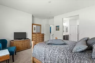 8056 Cresta Bella Rd, Rancho Cucamonga, CA 91730 - Photo 20