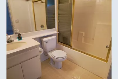 19015 Primrose, Apple Valley, CA 92308 - Photo 8