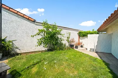 1400 Blossom, Upland, CA 91786 - Photo 32