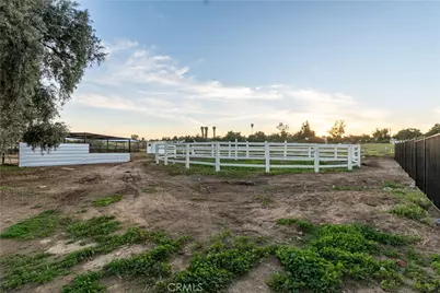 20265 Woodward, Perris, CA 92570 - Photo 36