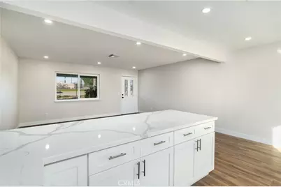 20265 Woodward, Perris, CA 92570 - Photo 6
