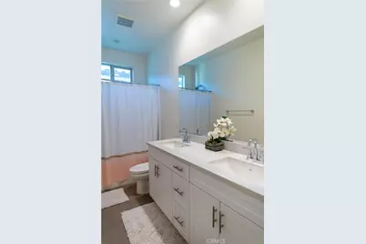 16014 Parkhouse #2, Fontana, CA 92336 - Photo 2