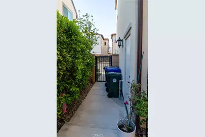 16014 Parkhouse #2, Fontana, CA 92336 - Photo 28
