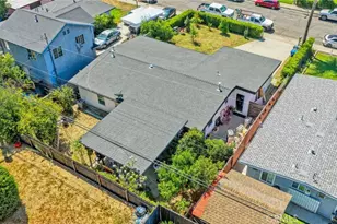 923 Hallwood Ave, Pomona, CA 91767 - Photo 34