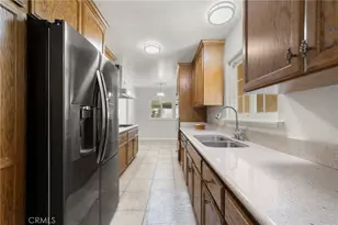 333 E 13th St, Azusa, CA 91702 - Photo 6
