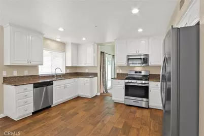 13566 Sutter Court, Fontana, CA 92336 - Photo 12