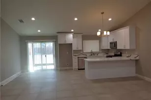 12744 Running Deer, Apple Valley, CA 92308 - Photo 4