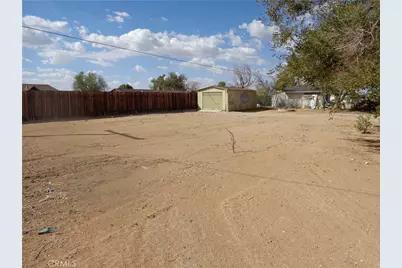 12744 Running Deer, Apple Valley, CA 92308 - Photo 28