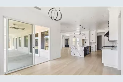 7928 Featherstone Ct, Riverside, CA 92506 - Photo 14