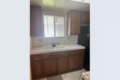 1123 W Sierra Madre #1, Azusa, CA 91702 - Photo 10