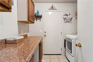 5848 Pine Valley Dr, Fontana, CA 92336 - Photo 28