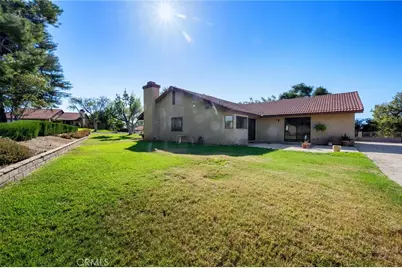6304 Glen Aire Avenue, Riverside, CA 92506 - Photo 56