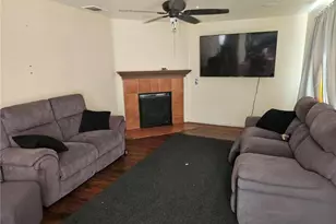 7845 Oak Ct, Highland, CA 92346 - Photo 6