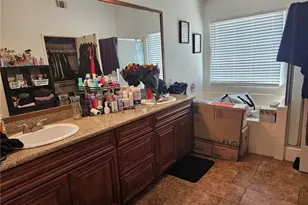 7845 Oak Ct, Highland, CA 92346 - Photo 10