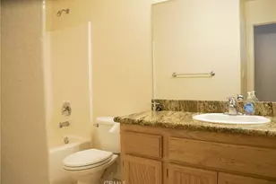 21432 Keller Ct, California City, CA 93505 - Photo 6