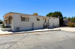 15940 Stoddard Wells, Victorville, CA 92395 - Photo 32
