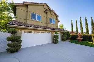 13870 Hidden Valley Rd, Victorville, CA 92395 - Photo 2