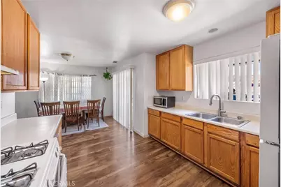 1813 2114 1st, A Street, La Verne, CA 91750 - Photo 10
