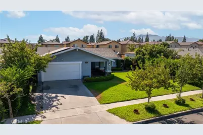 222 N Arrowhead Avenue, Rialto, CA 92376 - Photo 2